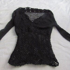 Heirloom Collection Black Pullover Sweater Pullover Medium Fish Net Like USED